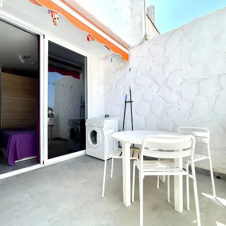 Cozy With Wifi, Pool In Tenerife Sur * Costa del Silencio