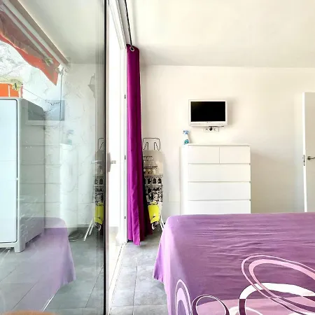 Cozy With Wifi, Pool In Tenerife Sur Costa del Silencio